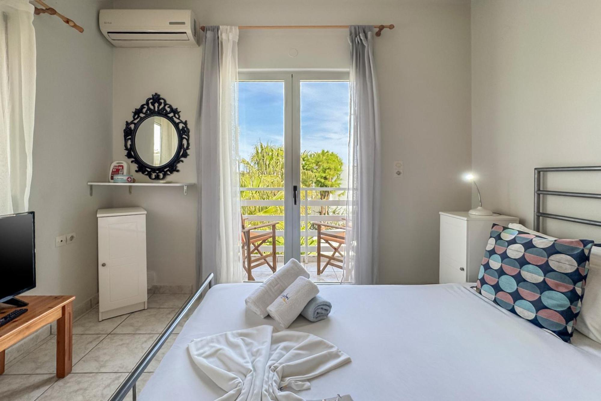Alisahni Home 1 Kato Daratso Ngoại thất bức ảnh